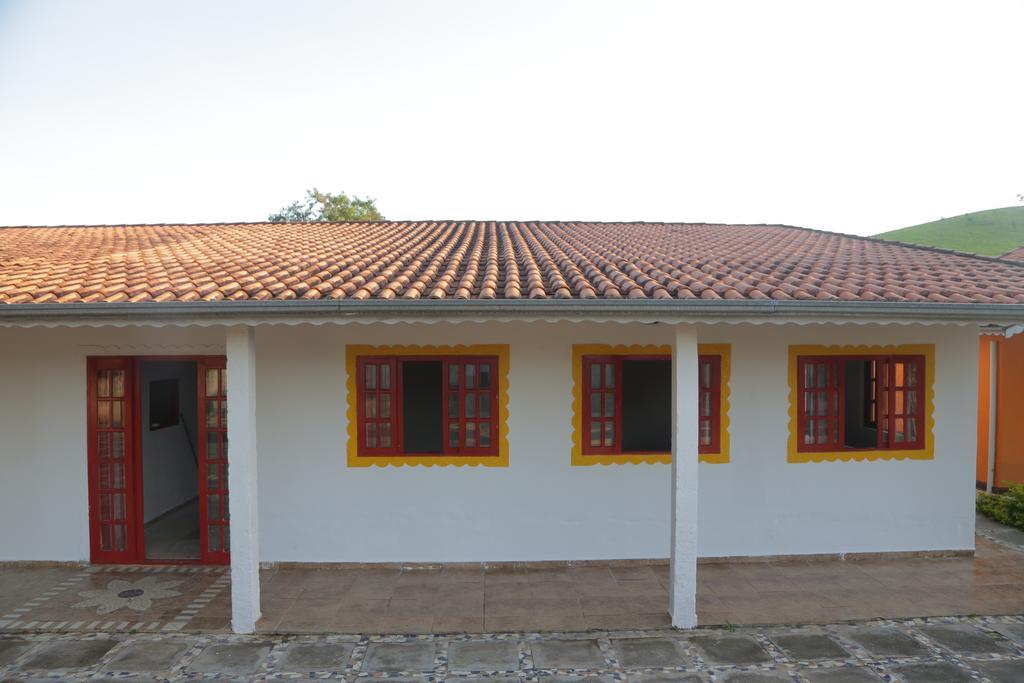 Pousada Villa Sao Bento Campos do Jordão Exterior foto